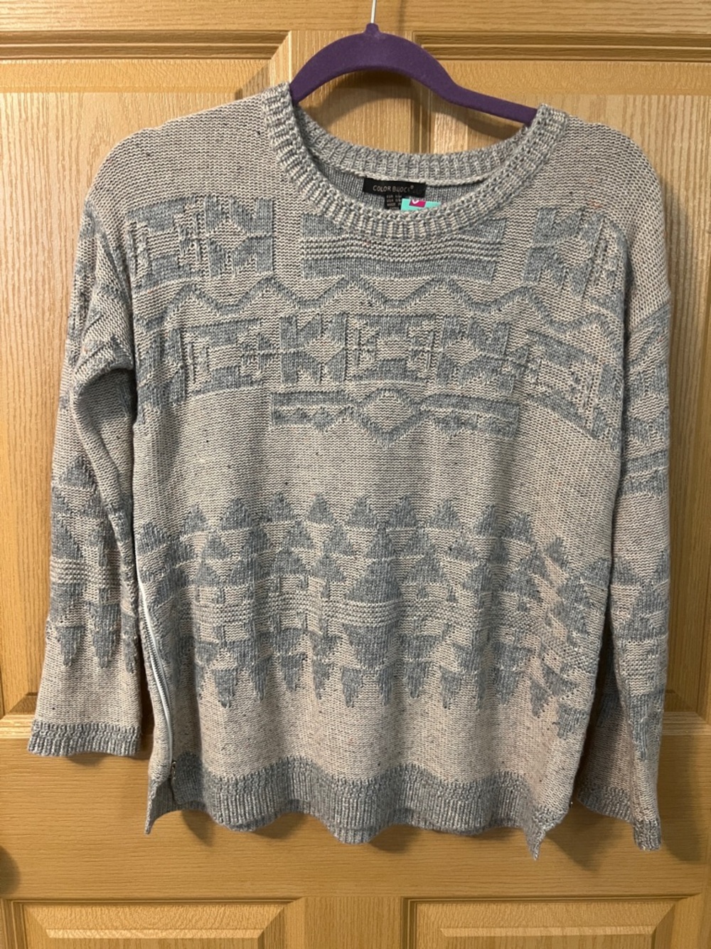 NWT Color Block Knit Sweater w/Zipper Accents, Beige/Gray Crewneck